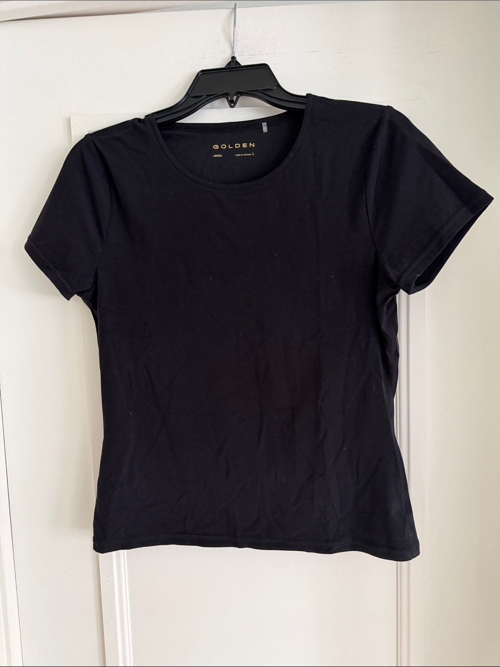 Aritzia Black Crewneck Short Sleeve Tee